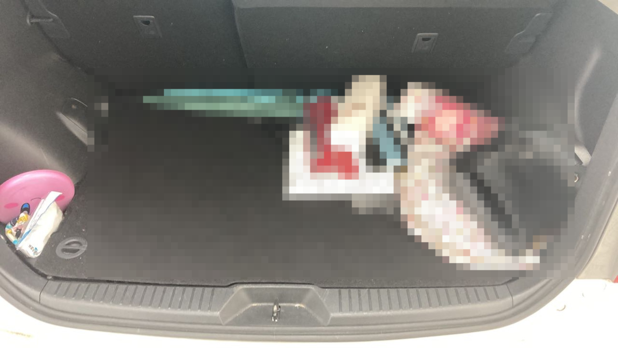 内装トランク