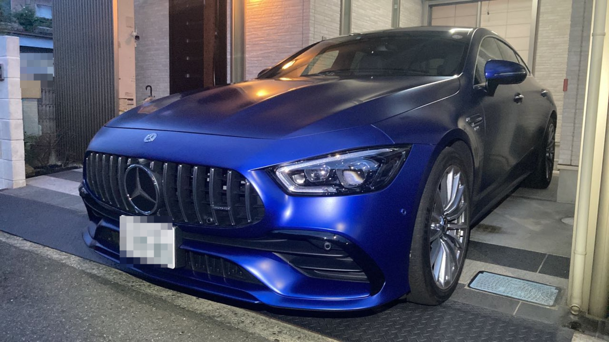 メルセデスＡＭＧ ＧＴ ４ドアクーペの売買実績画像