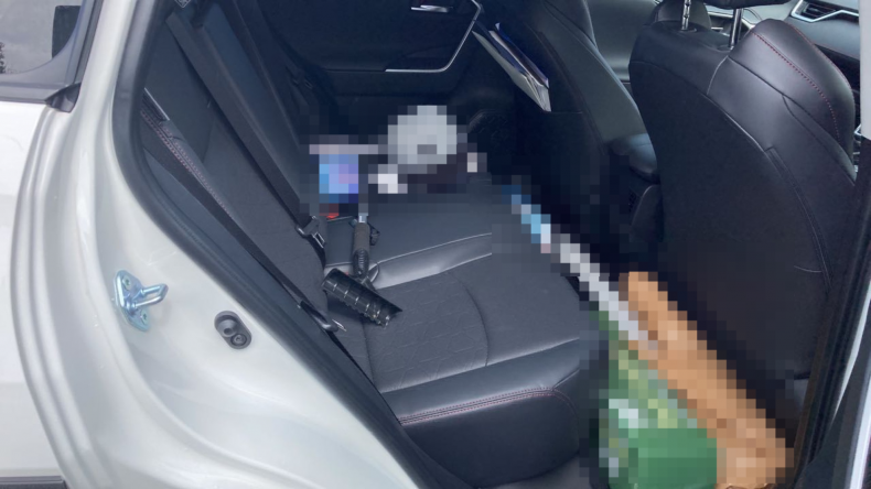 内装後方シート