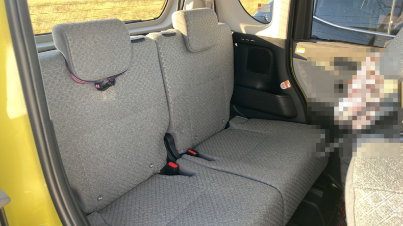 内装後方シート