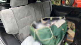 内装後方シート