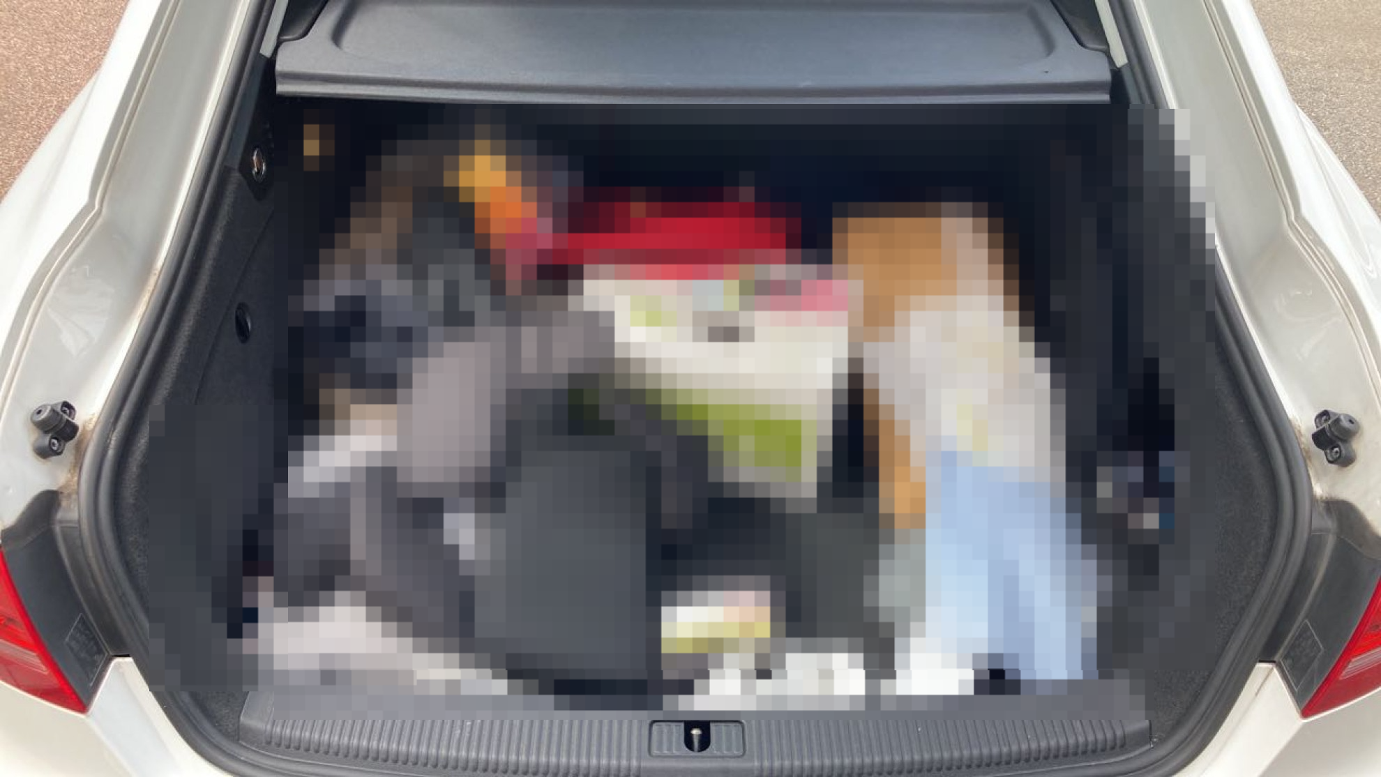 内装トランク