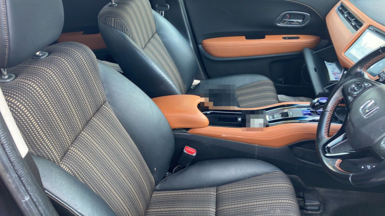 内装前方シート