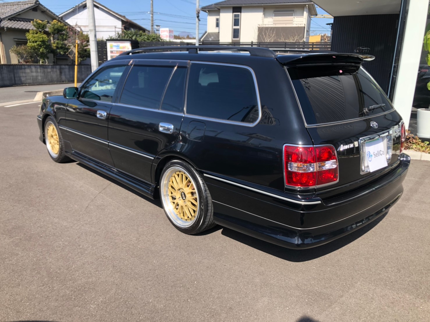 外装左後方
