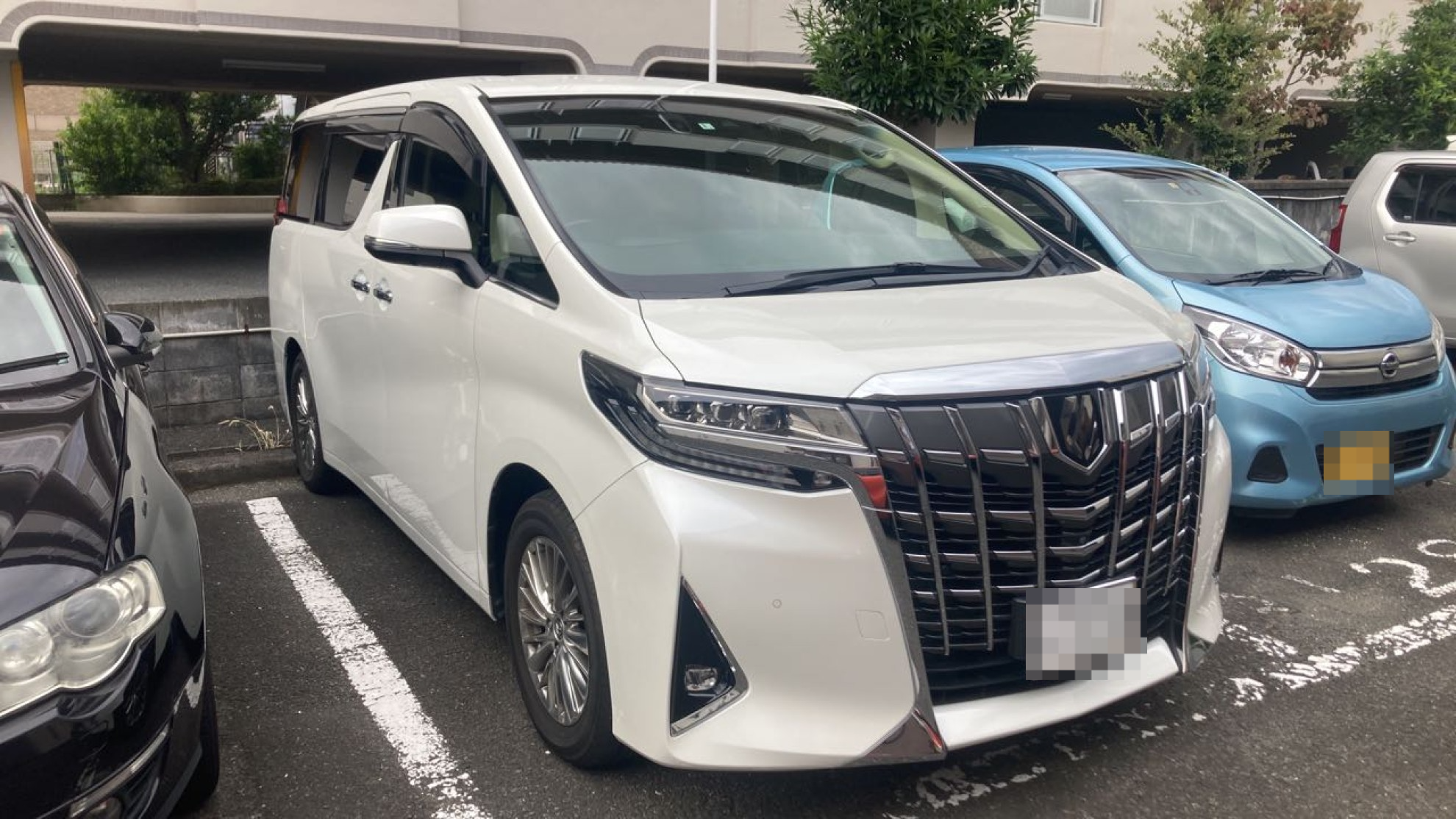 外装右前