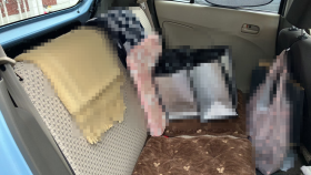 内装後方シート