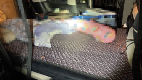 内装後方シート