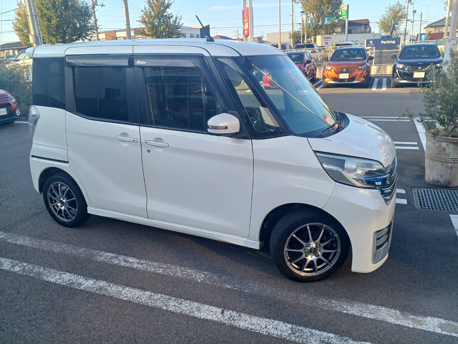 外装右