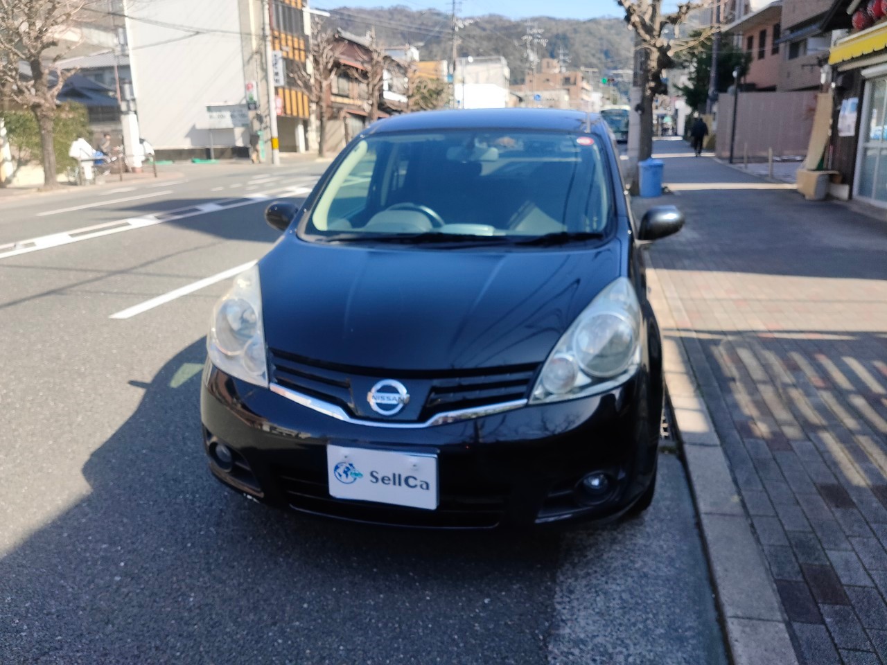 外装前方