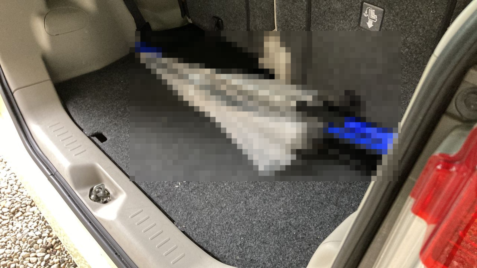 内装トランク