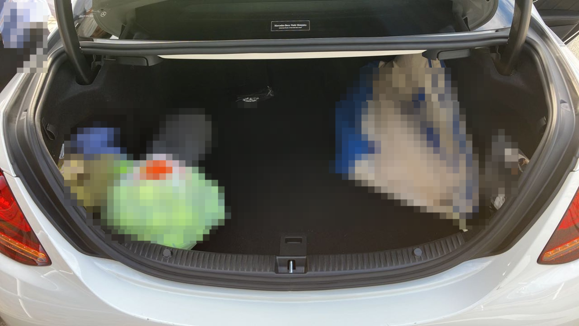 内装トランク