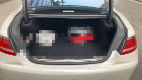 内装トランク
