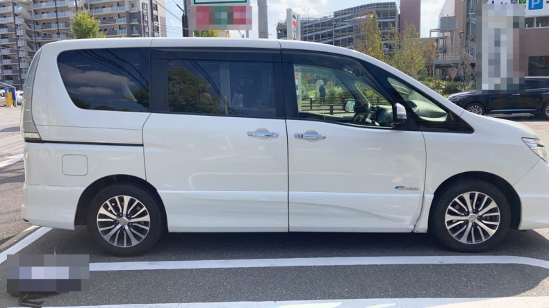 外装右