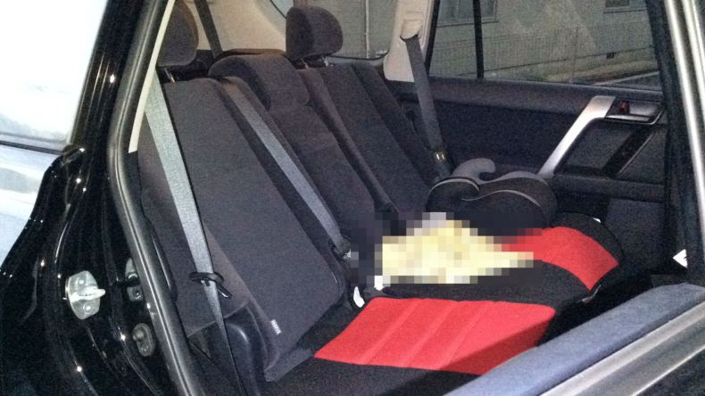 内装後方シート