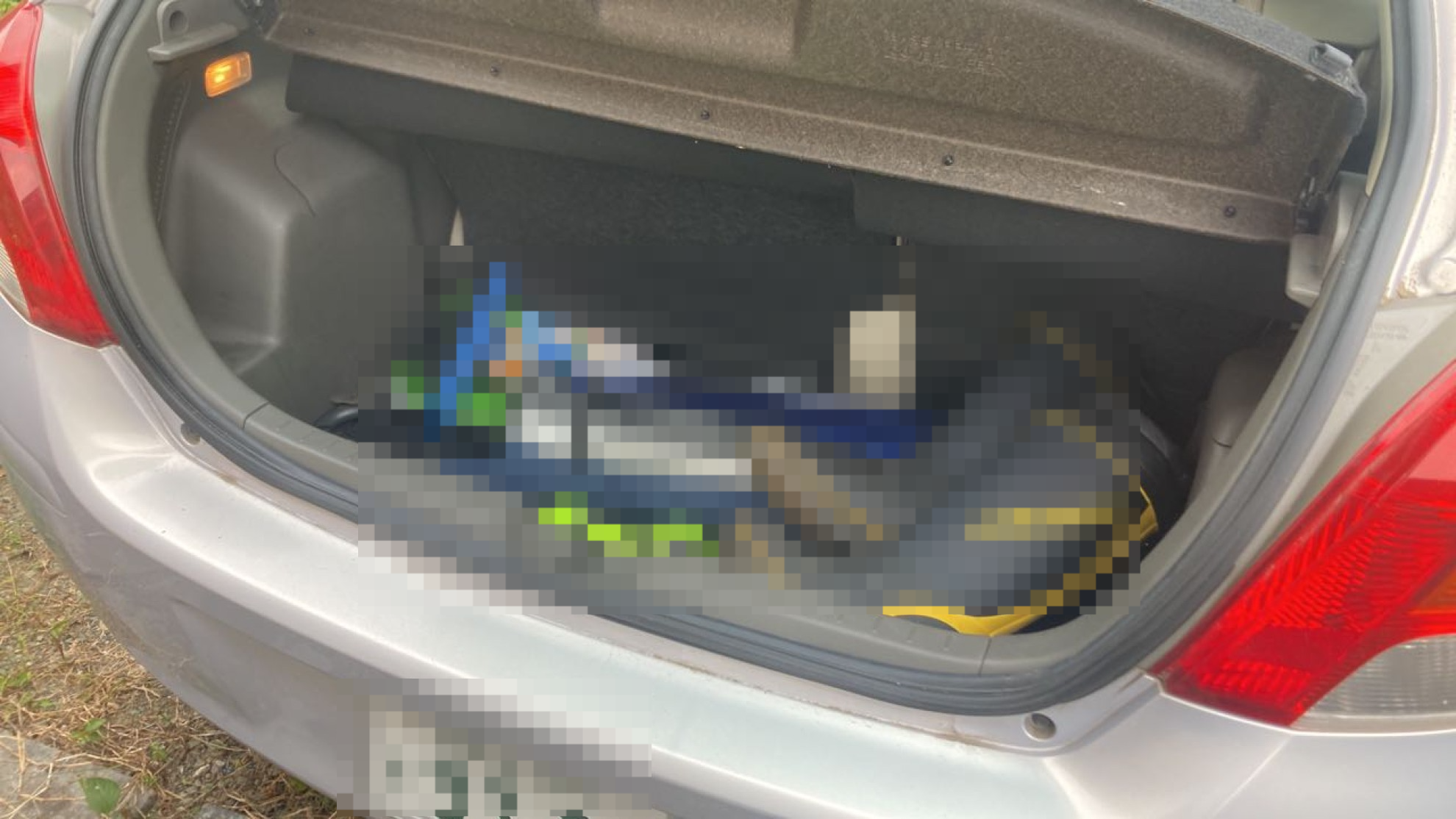 内装トランク
