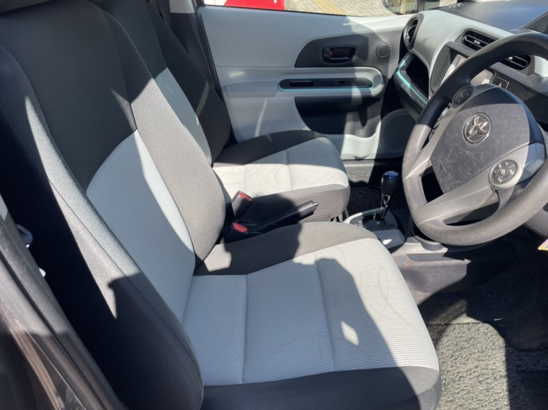 内装前方シート