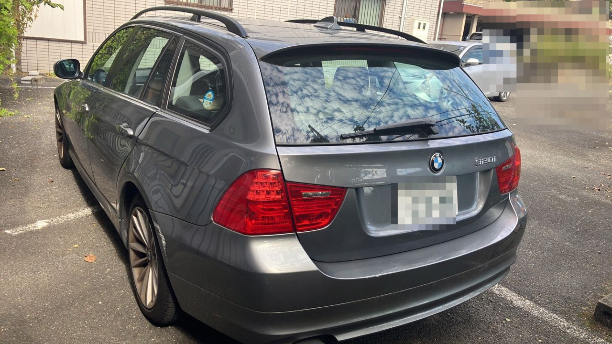 外装左後方