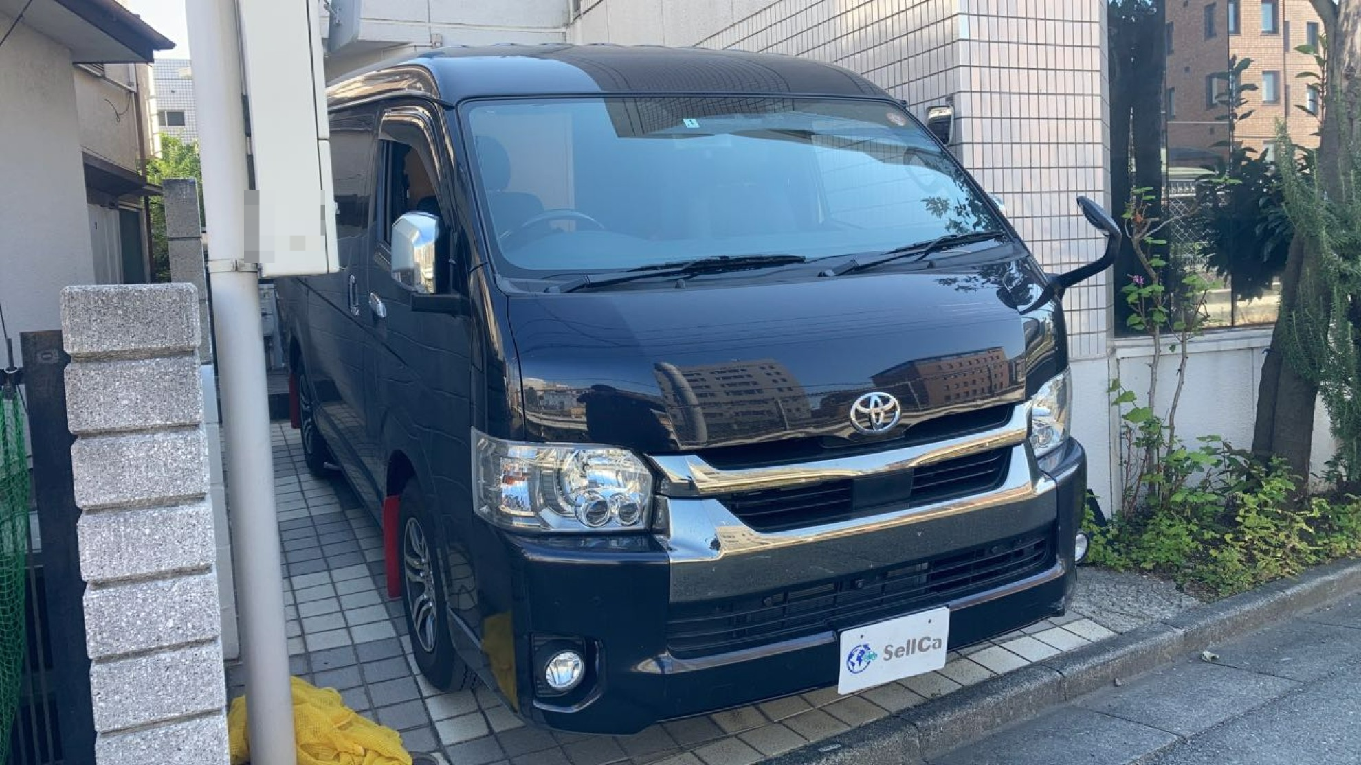 外装右前