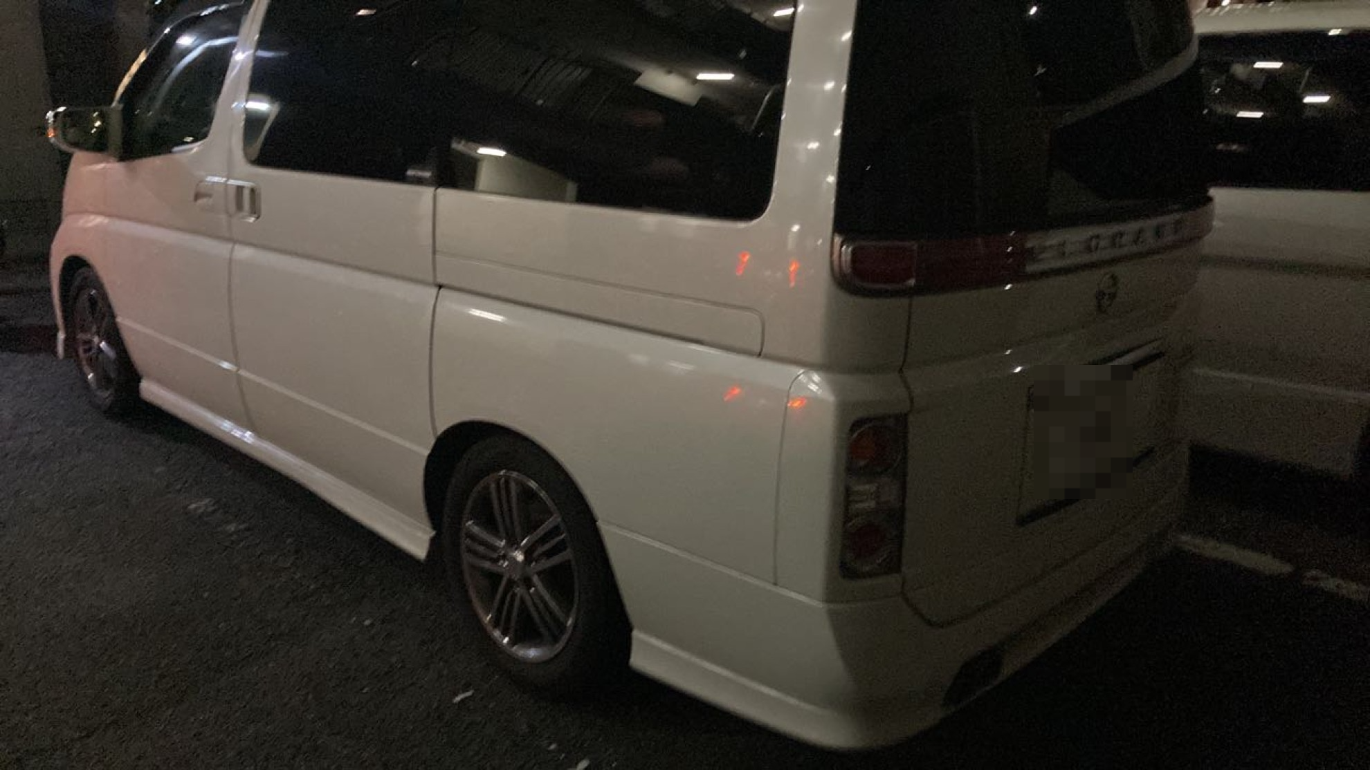 外装左後方