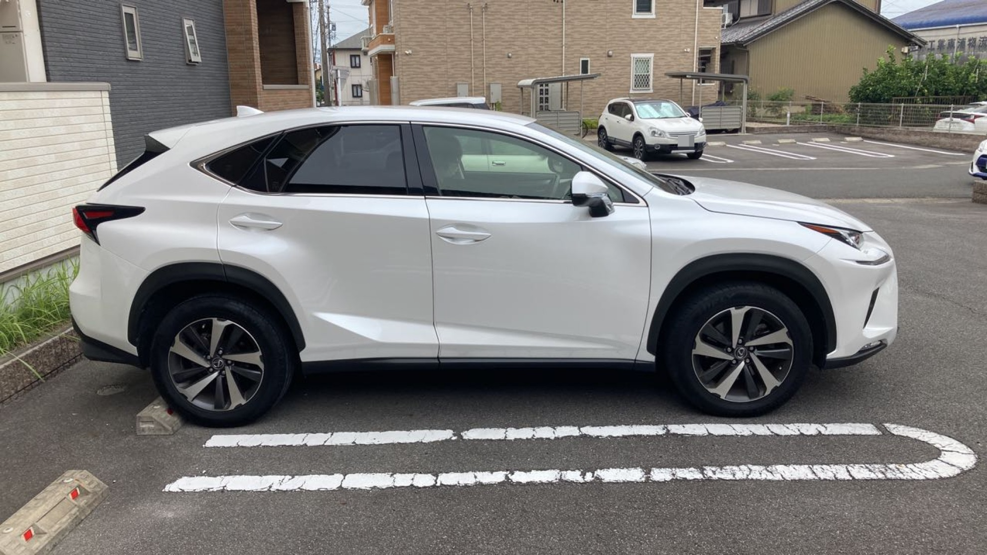 外装右