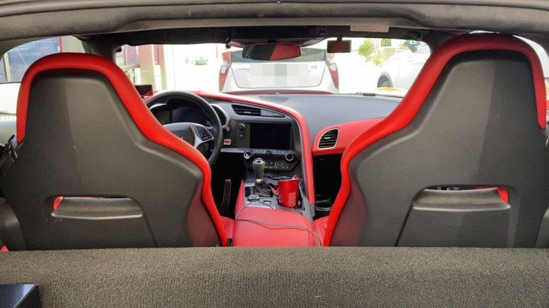 内装後方シート