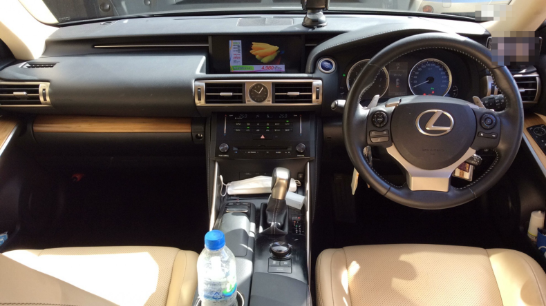 内装インパネ全体