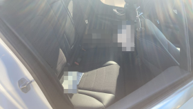 内装後方シート