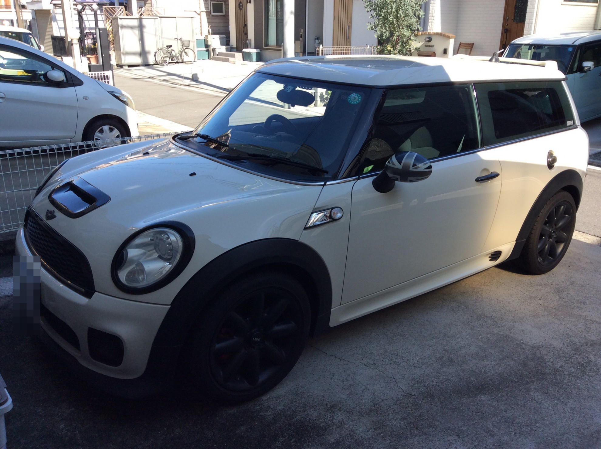 car_main_img