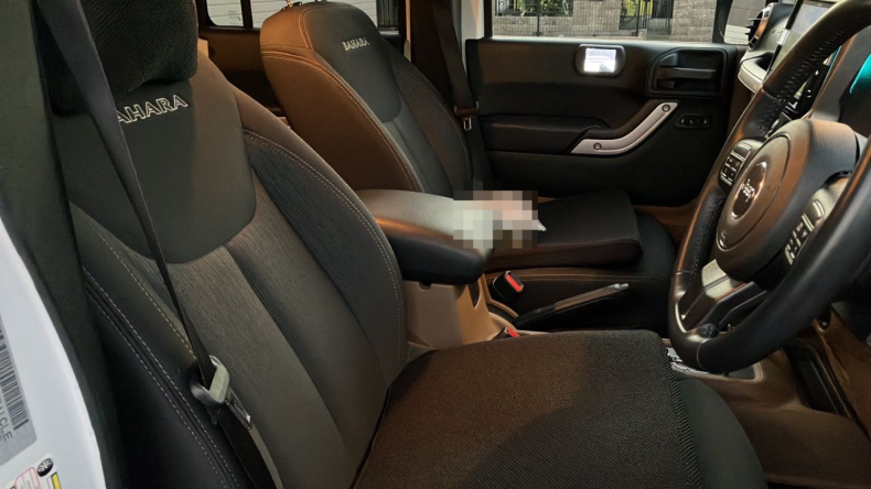 内装前方シート