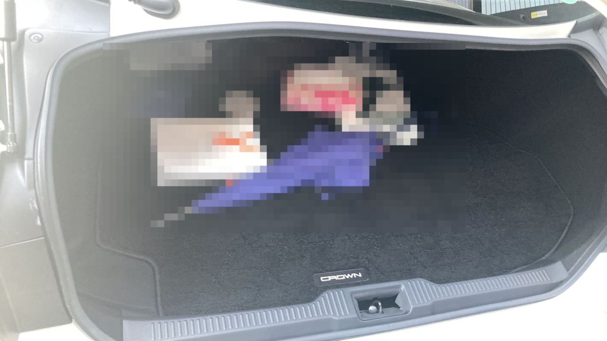 内装トランク