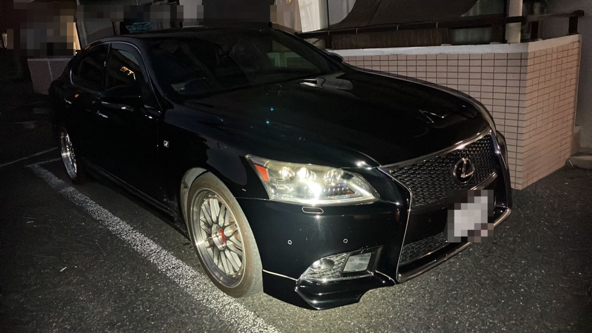 外装右前