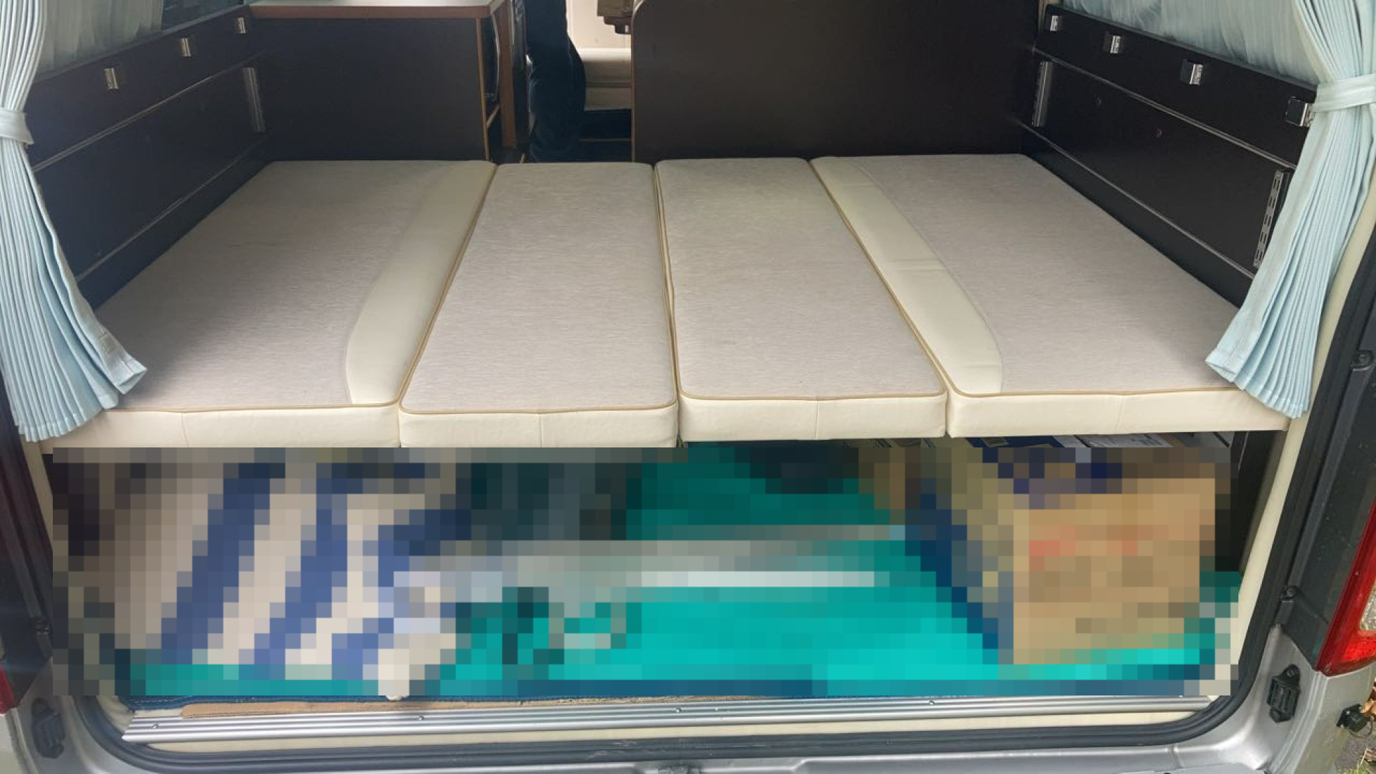 内装トランク