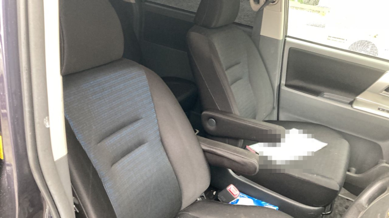 内装前方シート