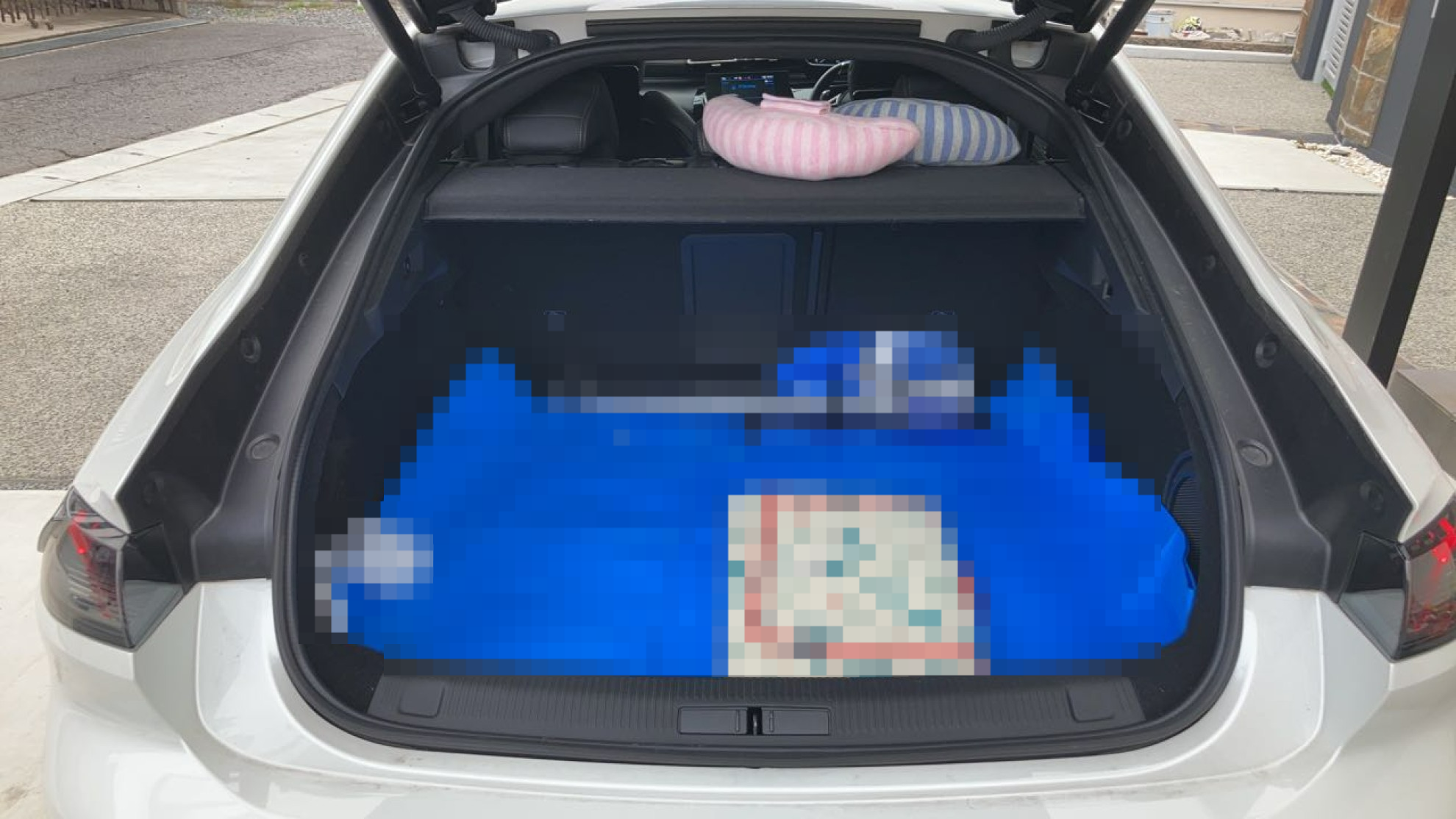 内装トランク