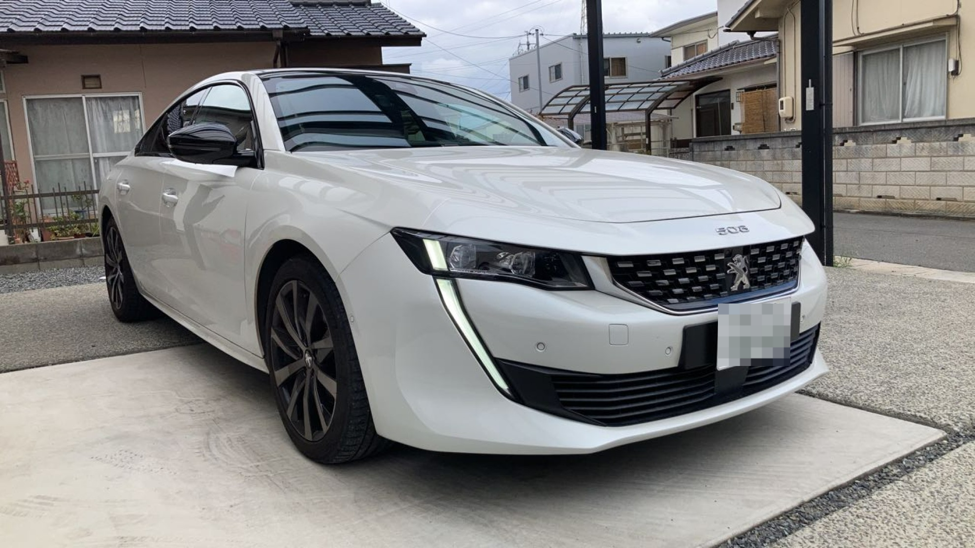 外装右前