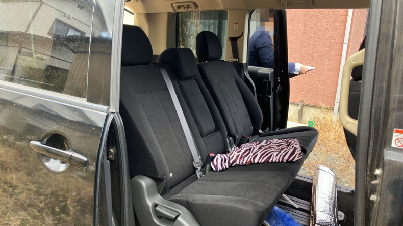 内装後方シート