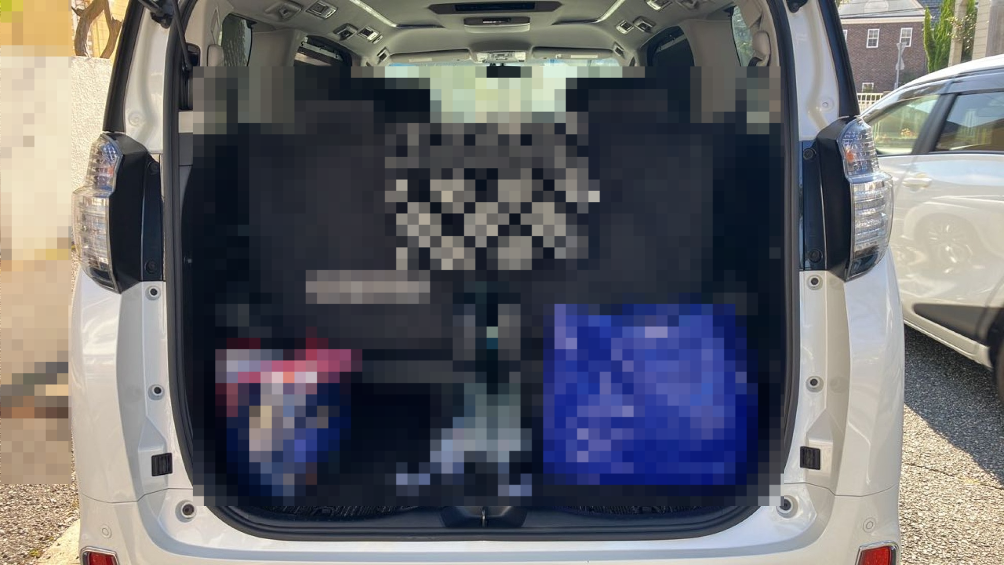 内装トランク