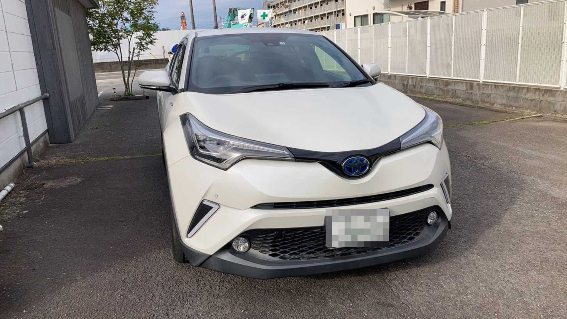 外装前方