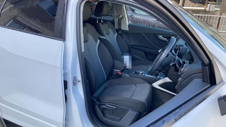 内装前方シート