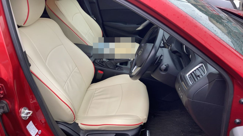 内装前方シート