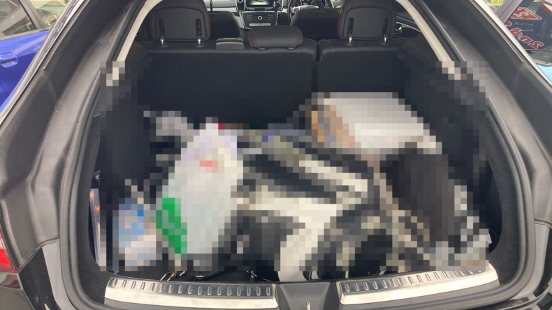 内装トランク