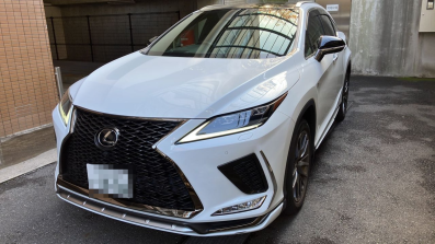 car_main_img