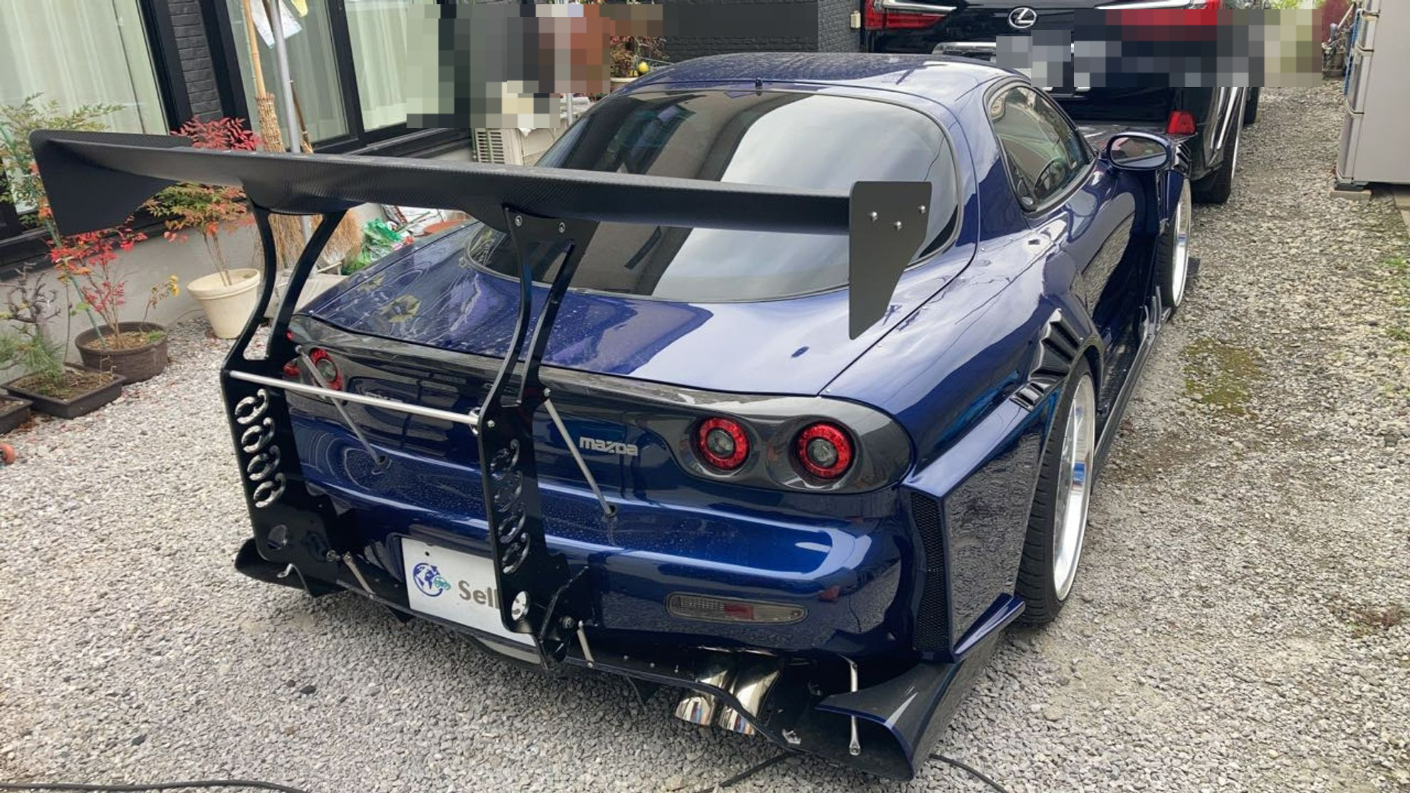 外装右後