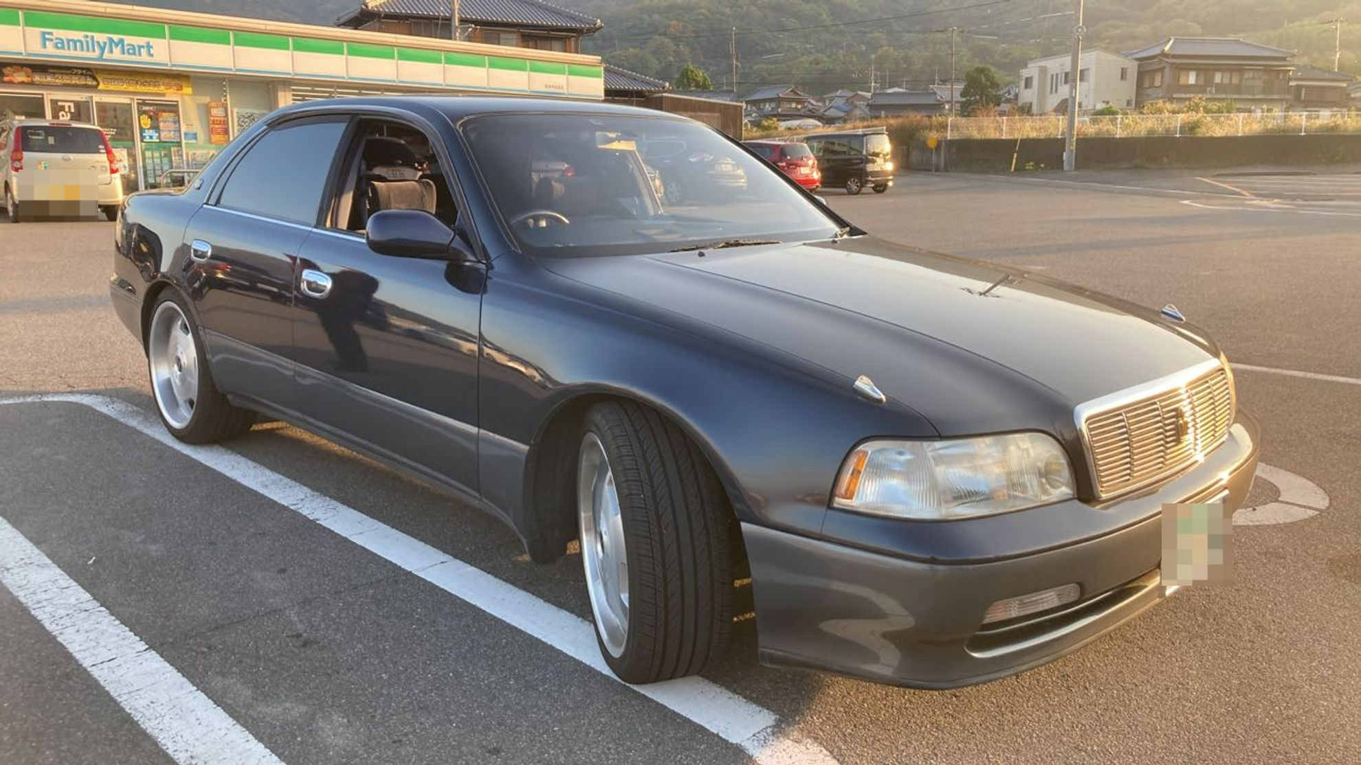 外装右前