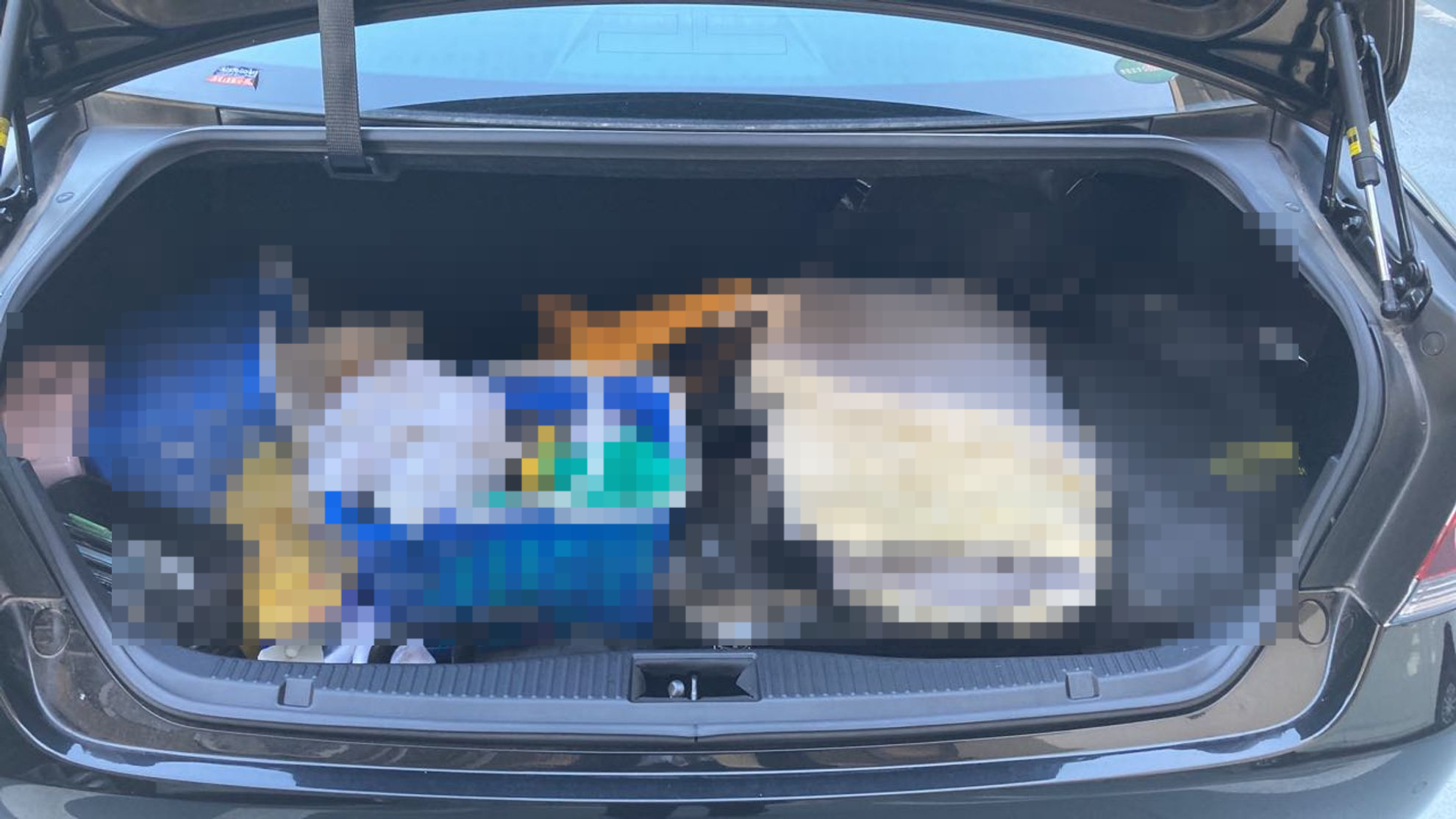内装トランク