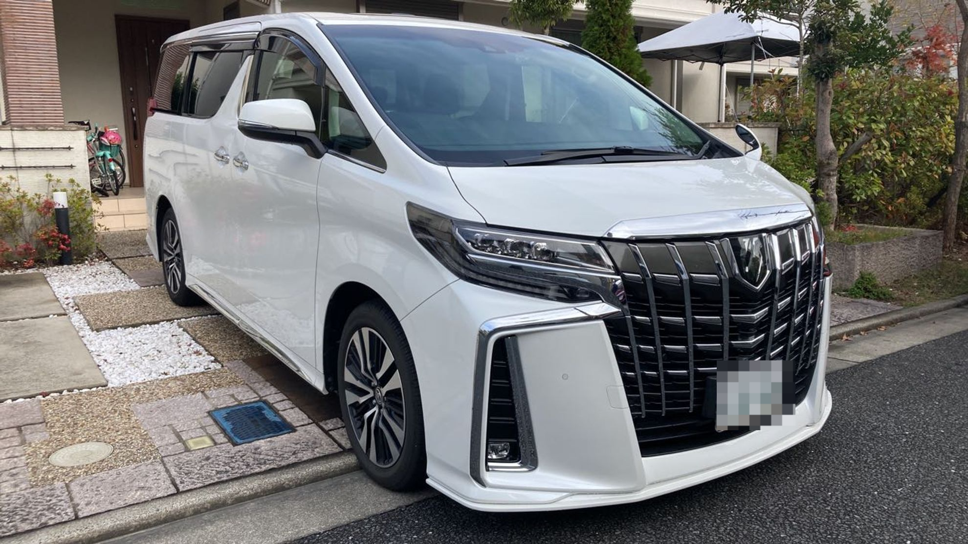 外装右前