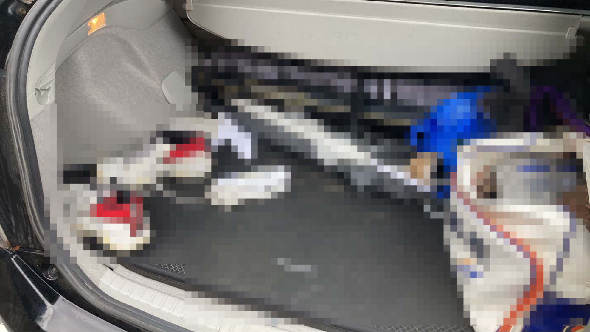 内装トランク