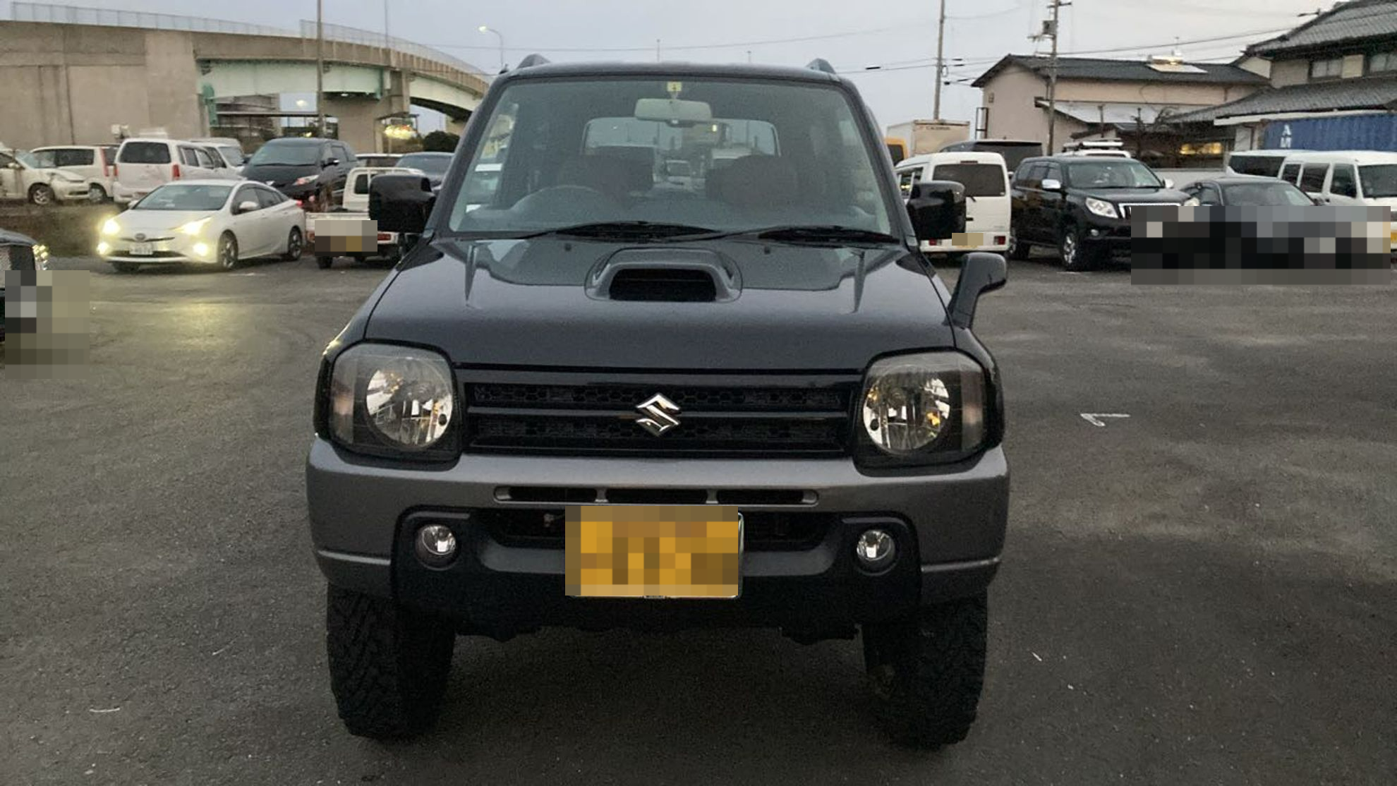 外装前方