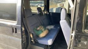 内装後方シート