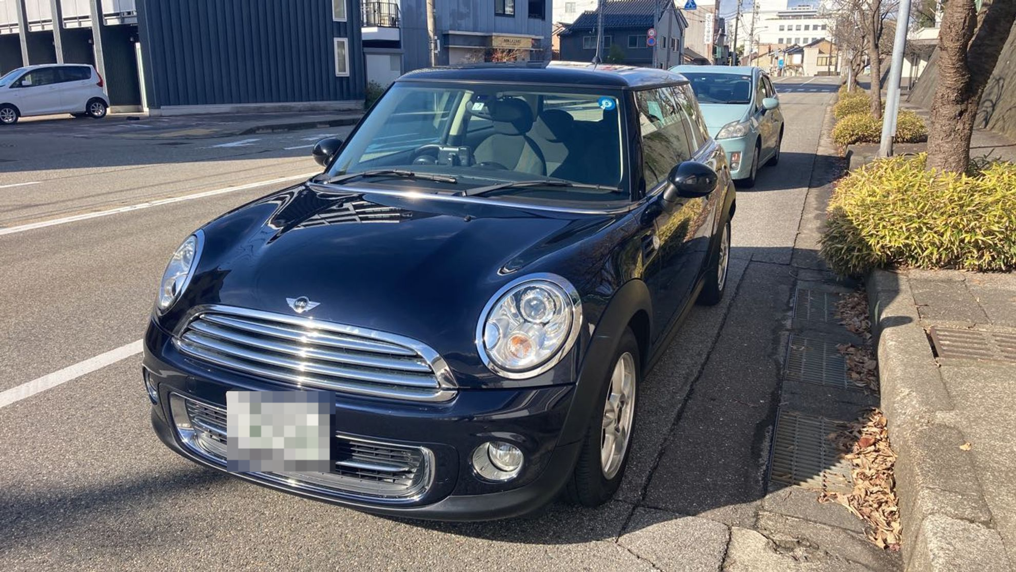 car_main_img